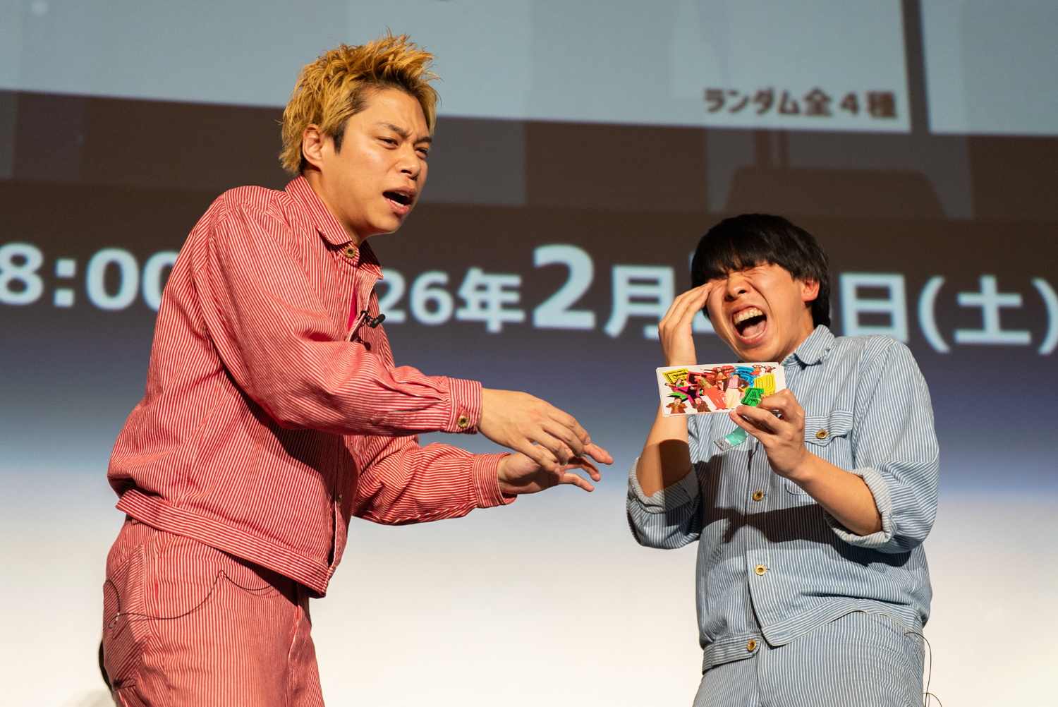 DMMオンクレお笑いライブ」オリジナルグッズのラインナップをご紹介